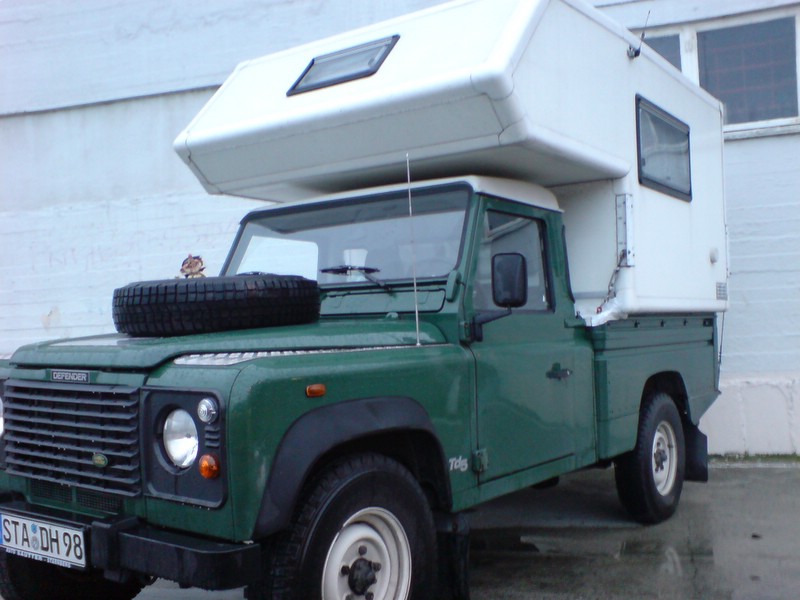 LandRover2.jpg